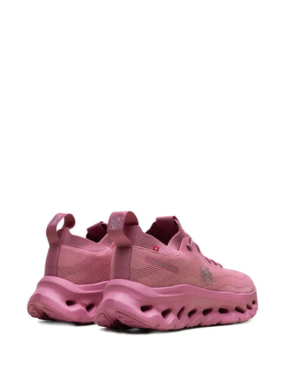 On Running Cloudtilt x Loewe Wild Rose